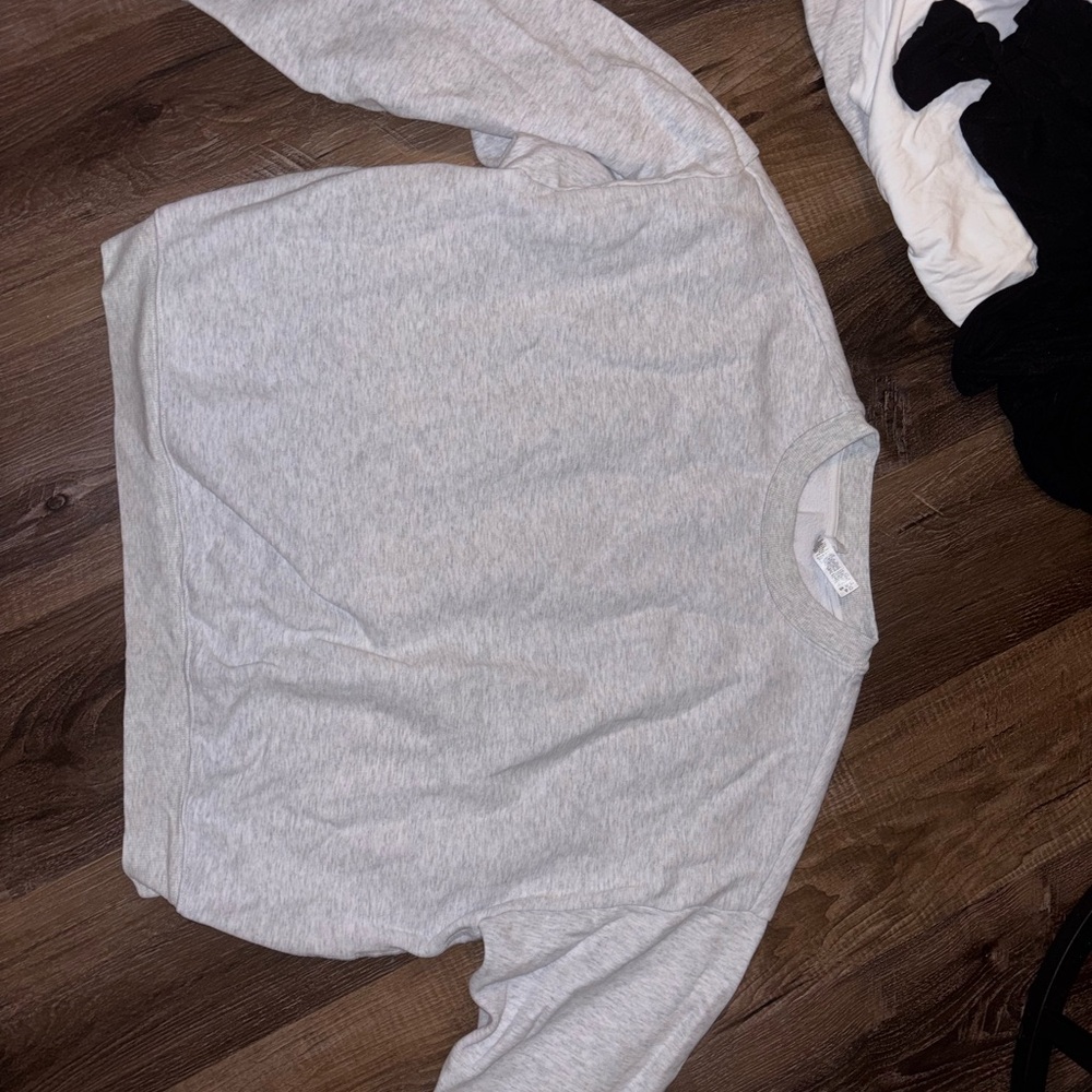 SKIMS Light Gray Sweatshirt